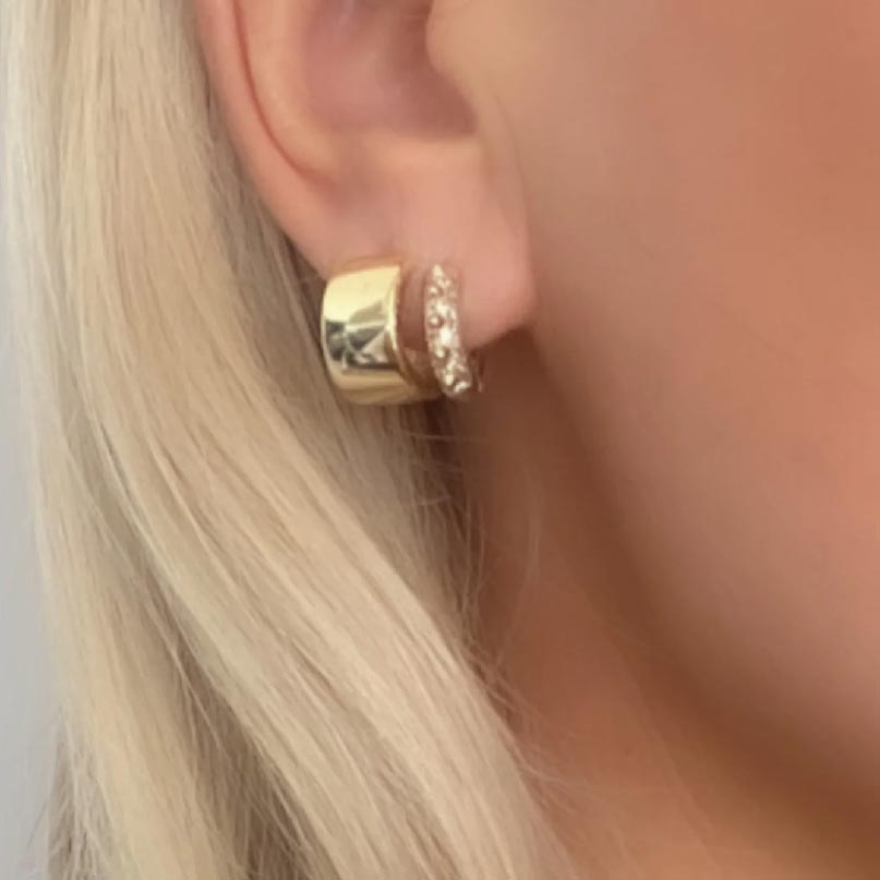 Lindi Kingi Gold Cuff Earrings | Koop.co.nz