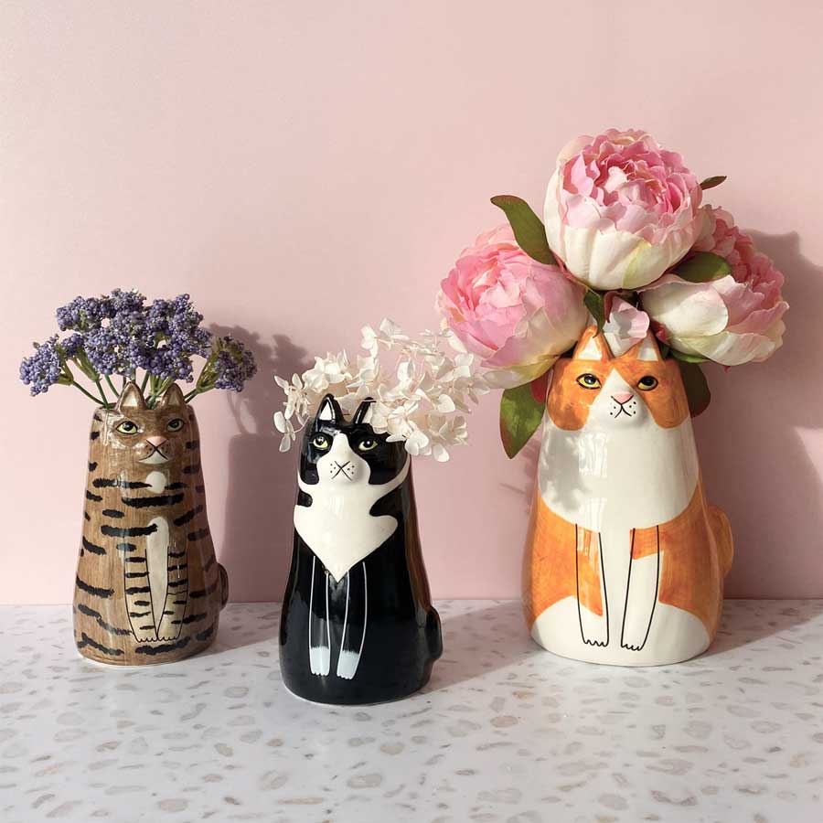 Urban Products Medium Sitting Cat Vase - Ginger (16cm) | Koop.co.nz